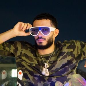 Glasses: Cam Signature | Size: Big/Normal | Color: White/Blue